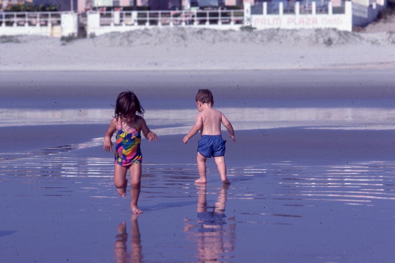 David Wyatt and Elizabeth Wyatt at tbe beach